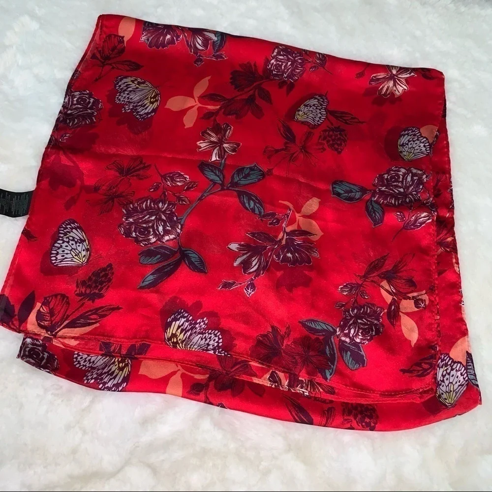 Red Floral Print Scarf